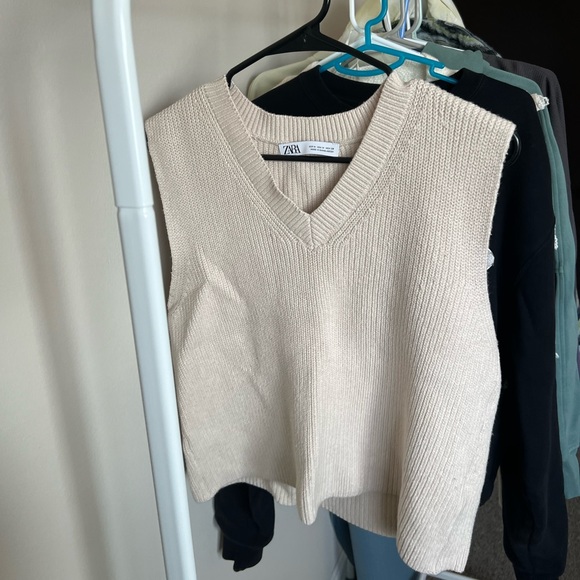 Zara Sweaters Zara Sweater Vest Poshmark